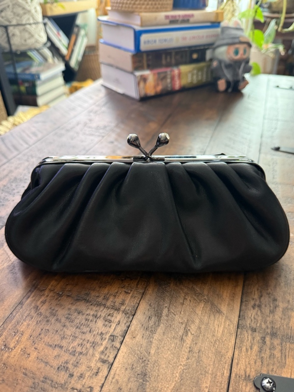 Classic Black Gunne Sax Gathered Frame Satin Clutch Party Retro